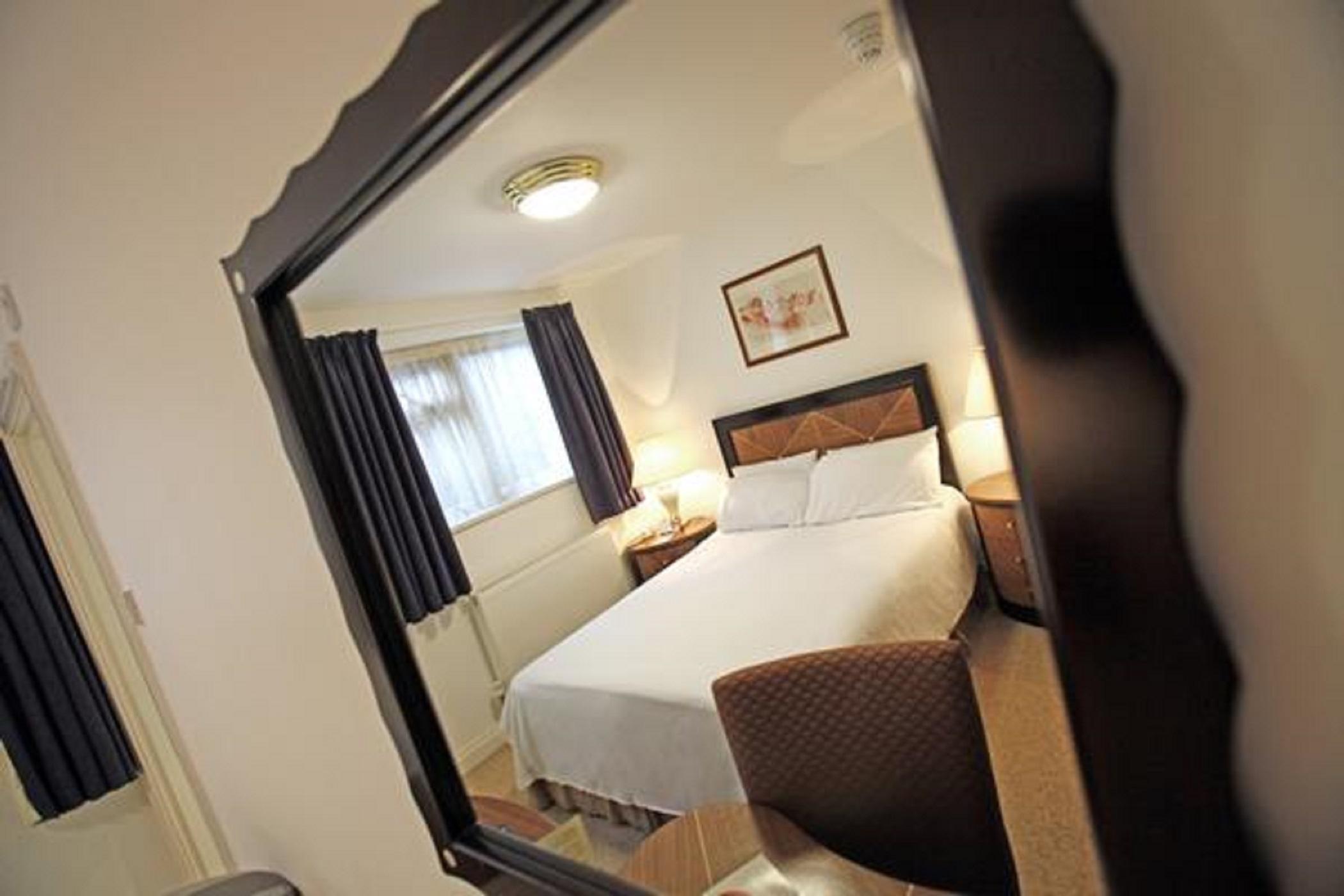 The Ashley Hotel Гейл Екстер'єр фото